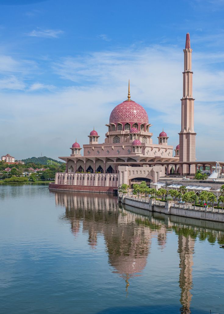Malaysia Highlights Escape – Kuala Lumpur, Putrajaya & Genting Highlands