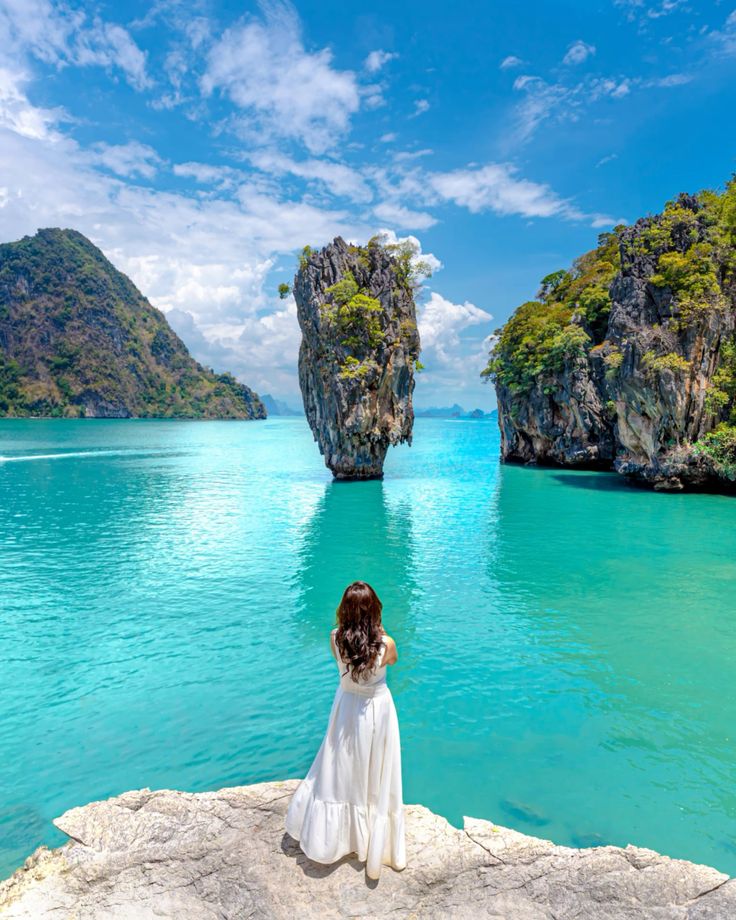 Phuket Island Getaway – Phi Phi, James Bond Island & City Tour