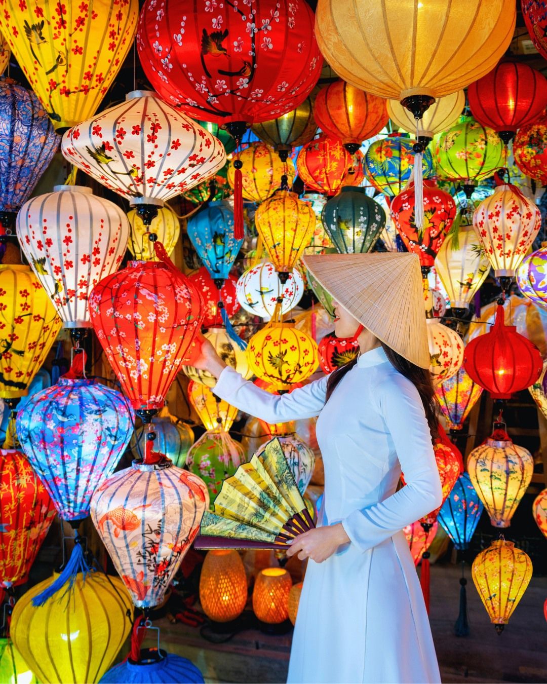 Vietnam Grand Discovery – Hanoi, Halong Bay, Saigon, Da Nang & Phu Quoc
